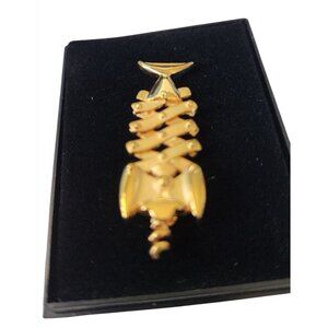 Wine Accordian Corkscrew Gold Plated Tie Tac  Lapel Pin 1 x 1 1/2 Black Velvet C